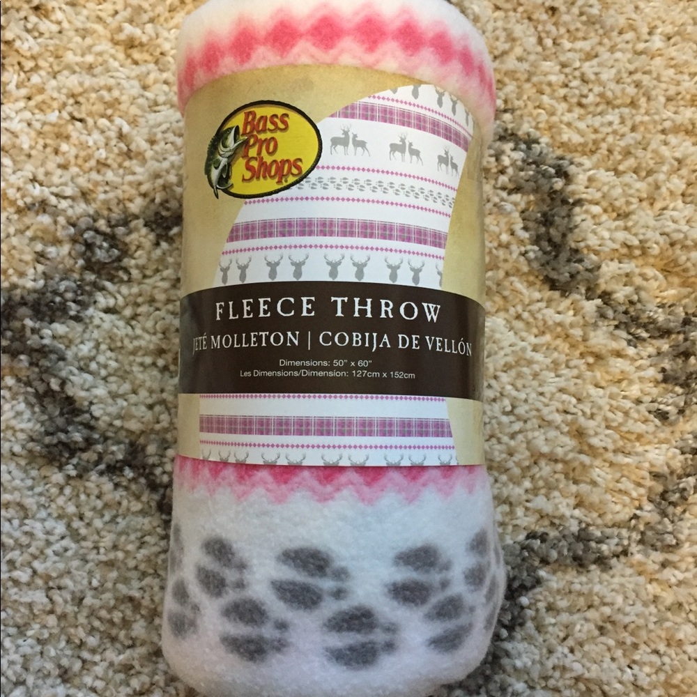 Bass Pro fleece throw blanket